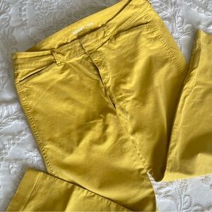 Old Navy Golden Yellow Pixie Pants
